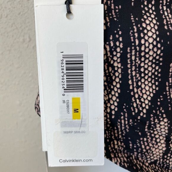 NWT Calvin KleinCompression Fit Swim Bottoms Size M - Picture 3 of 4